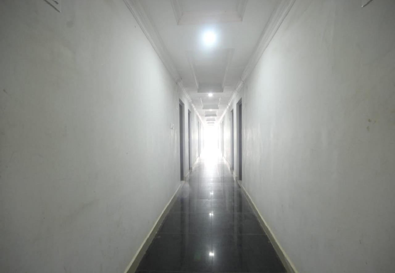 Hotel Jayaram Chidambaram Bagian luar foto
