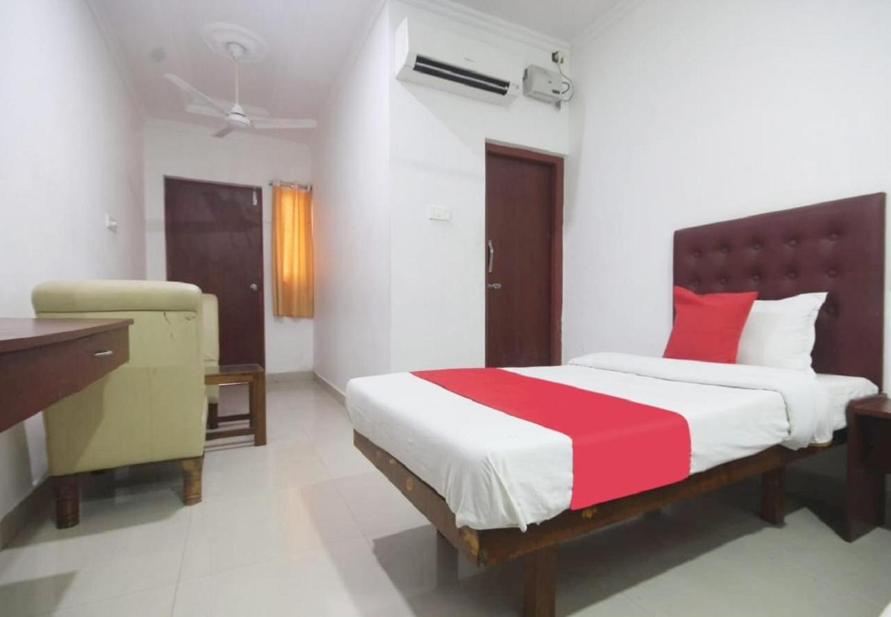 Hotel Jayaram Chidambaram Bagian luar foto