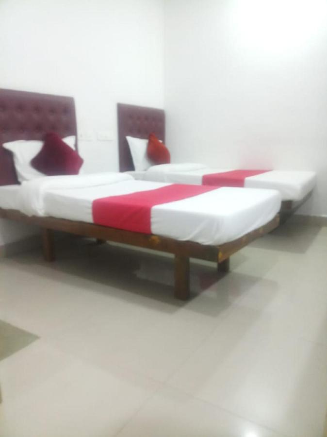 Hotel Jayaram Chidambaram Bagian luar foto
