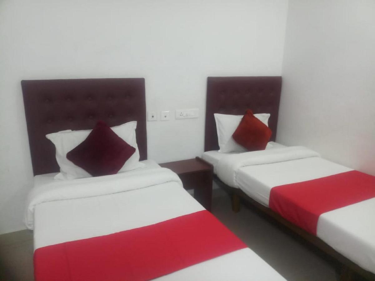 Hotel Jayaram Chidambaram Bagian luar foto