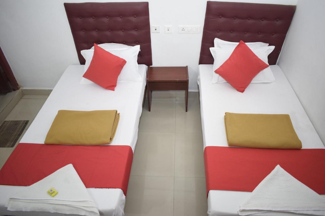Hotel Jayaram Chidambaram Bagian luar foto