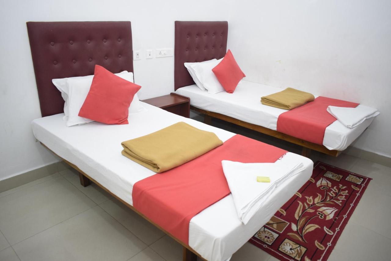 Hotel Jayaram Chidambaram Bagian luar foto