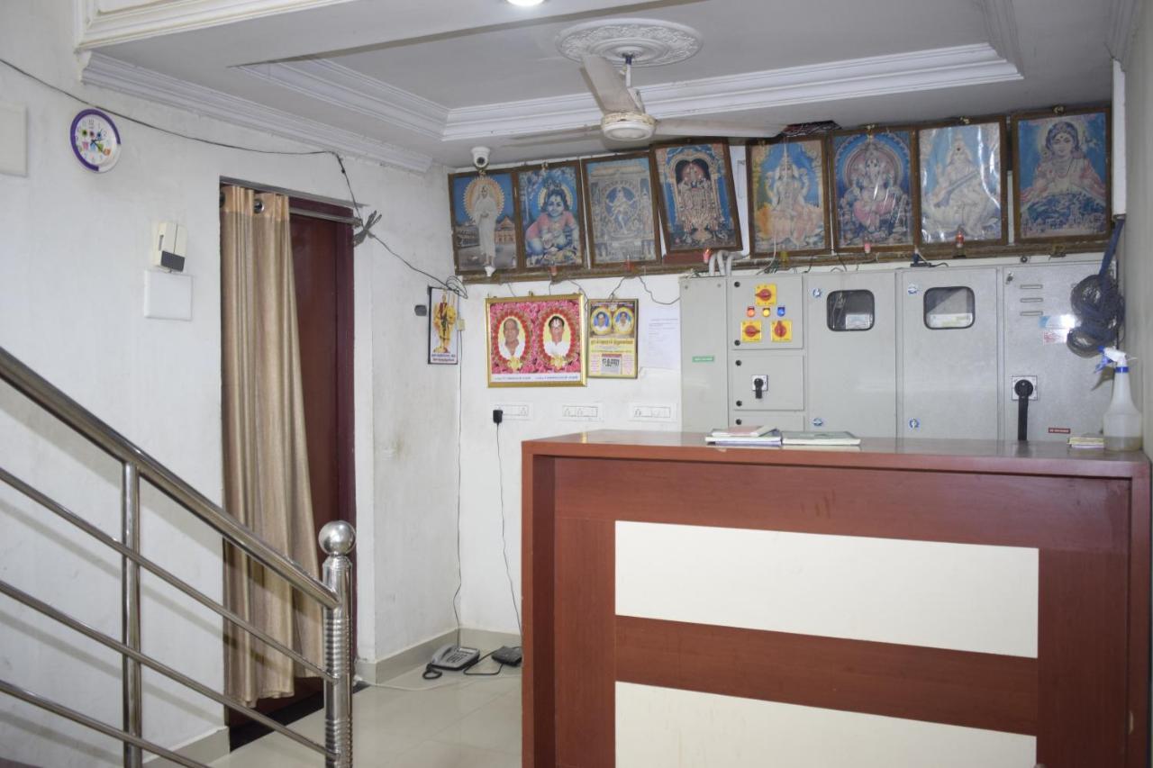Hotel Jayaram Chidambaram Bagian luar foto